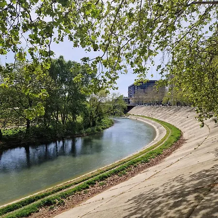 Avec Vue Sur Le Lez Apartmán *