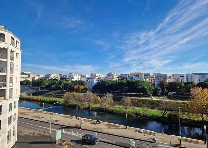 Avec Vue Sur Le Lez Μονπελιέ